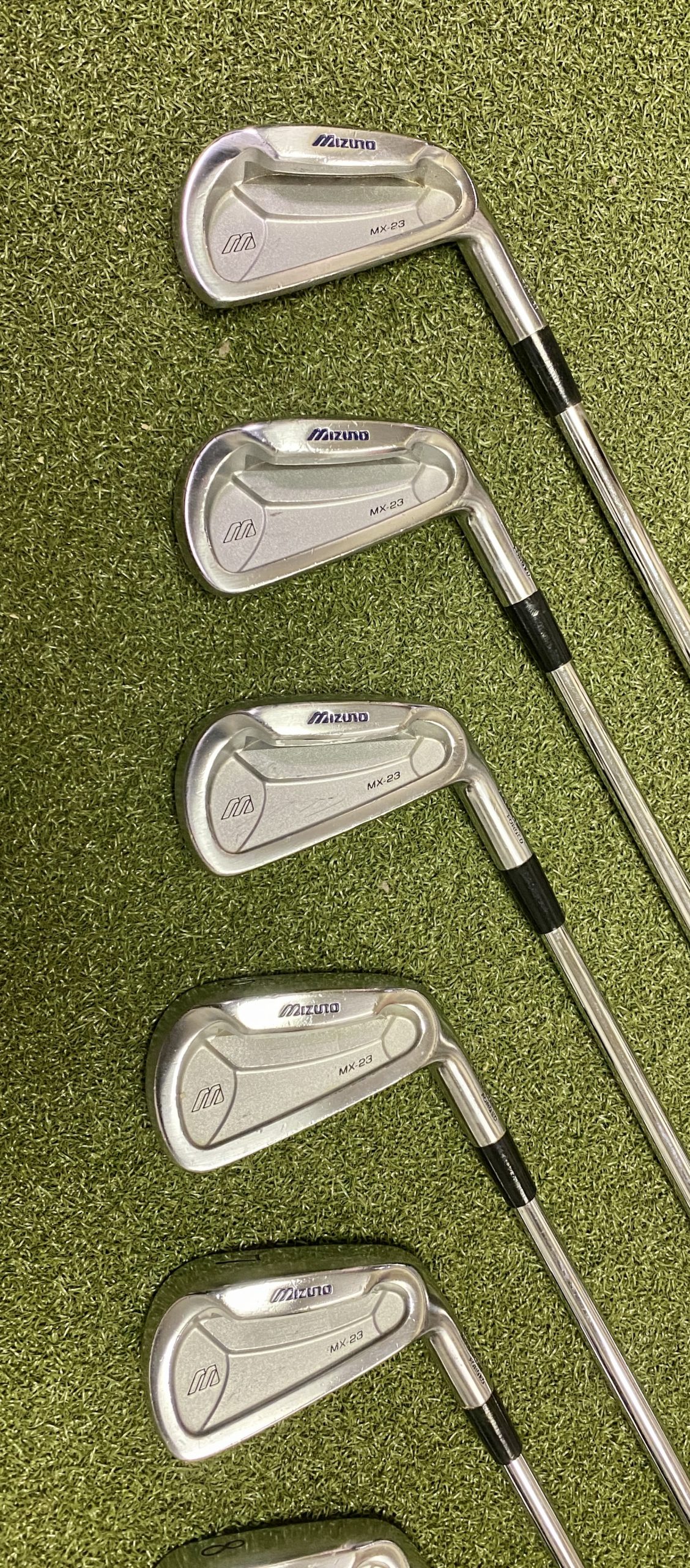 Mizuno MX-23 Forged Irons 3-PW Dynalite Gold S300 Stiff Flex