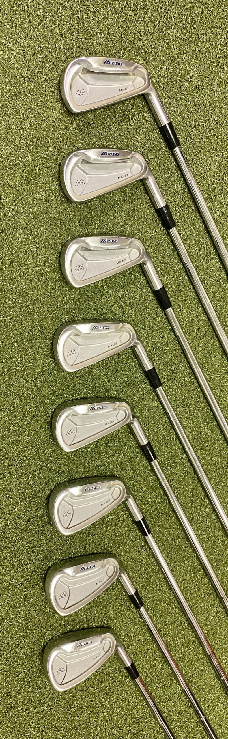 Mizuno MX-23 Forged Irons 3-PW Dynalite Gold S300 Stiff Flex