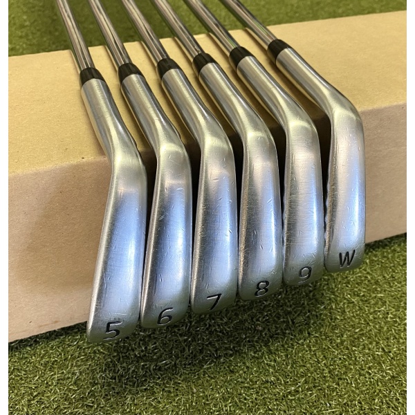 PXG 0311T Gen 2 Forged Irons 5-PW KBS Tour-V 125g Stiff Plus Steel