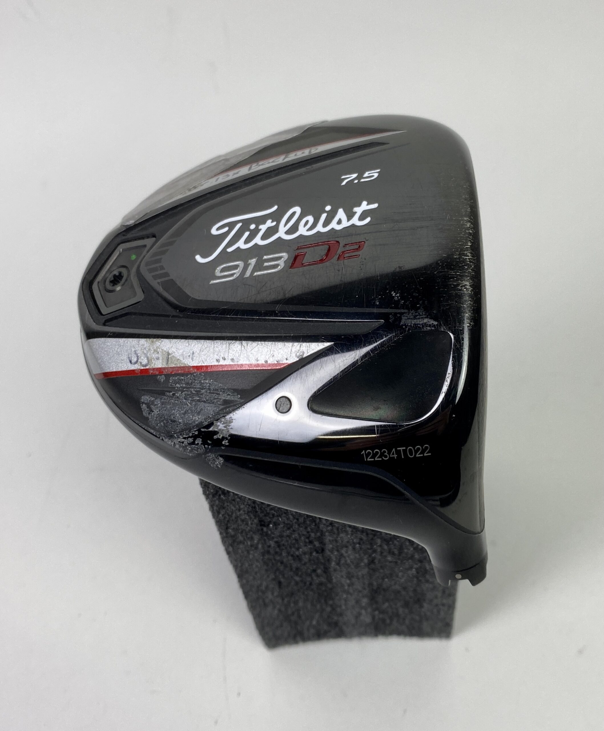 Tour Issued Titleist 913 D2 7.5* Right Handed Driver Head Only