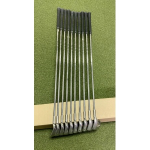 RH Ping White Dot i10 Irons 4-PW/UW/SW/LW AWT Stiff Flex Steel Golf Club Set