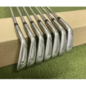 Used RH TaylorMade Burner 2.0 Irons 4-PW 85g Regular Flex Steel Golf Club Set