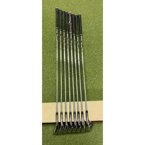 Used RH TaylorMade Burner 1.0 Irons 4-PW/AW 85g Regular Flex Steel Golf Club Set