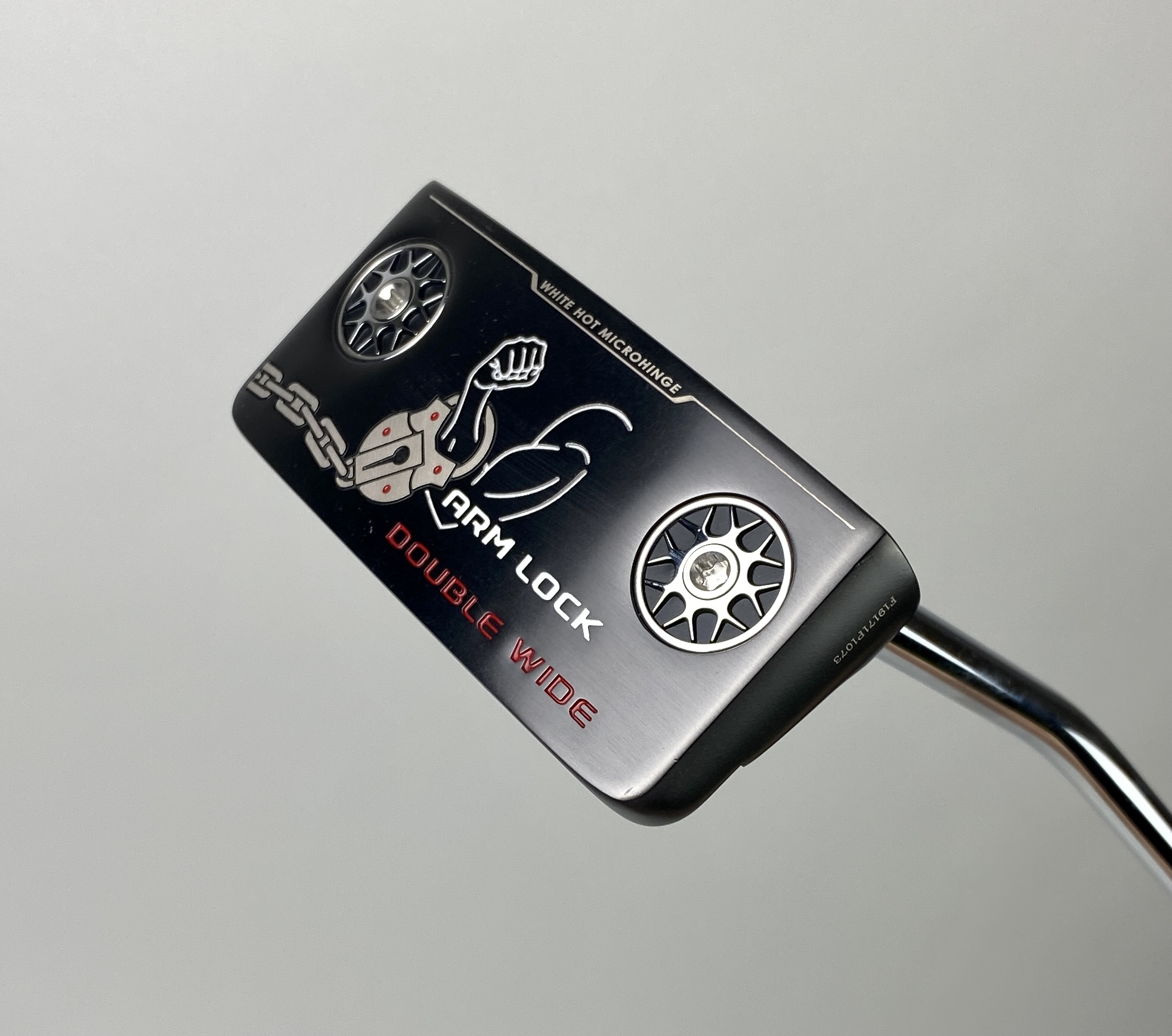 New Right Handed Odyssey Arm Lock Double Wide Blade Putter 42