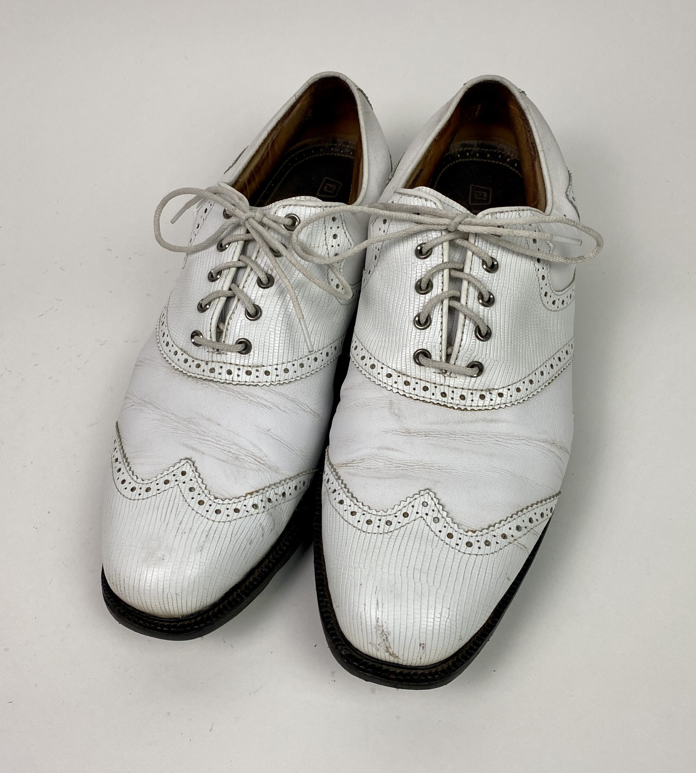 Used FootJoy ICON Mens 11 Leather Golf Shoes Wing Tip White 52104