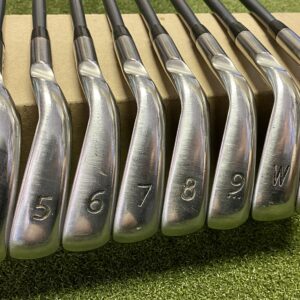 Used RH Ping Red Dot G Irons 4-PW/UW CFS 65g Senior Flex Graphite Golf Club Set