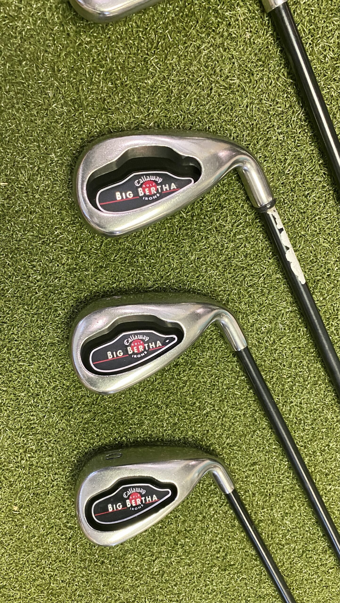 Callaway Big Bertha 2004 Irons 4-10 RCH 75g Light Flex Graphite
