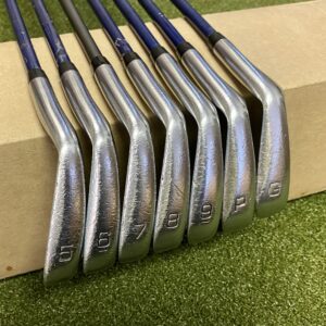 Mizuno JPX 800 Pro Forged Irons 5-PW/GW Project X 5.0 Regular Graphite Golf Set