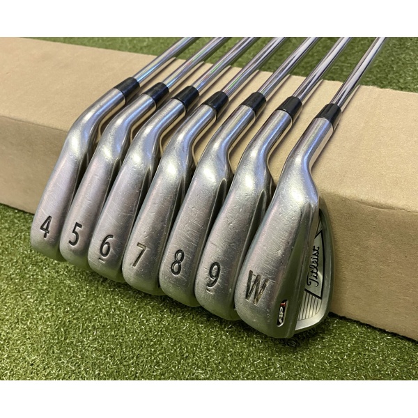 Right Handed Titleist AP1 Irons 4-PW R300 Regular Flex Steel Golf Club Set