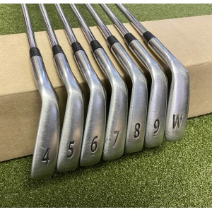 Right Handed Titleist AP1 Irons 4-PW R300 Regular Flex Steel Golf Club Set