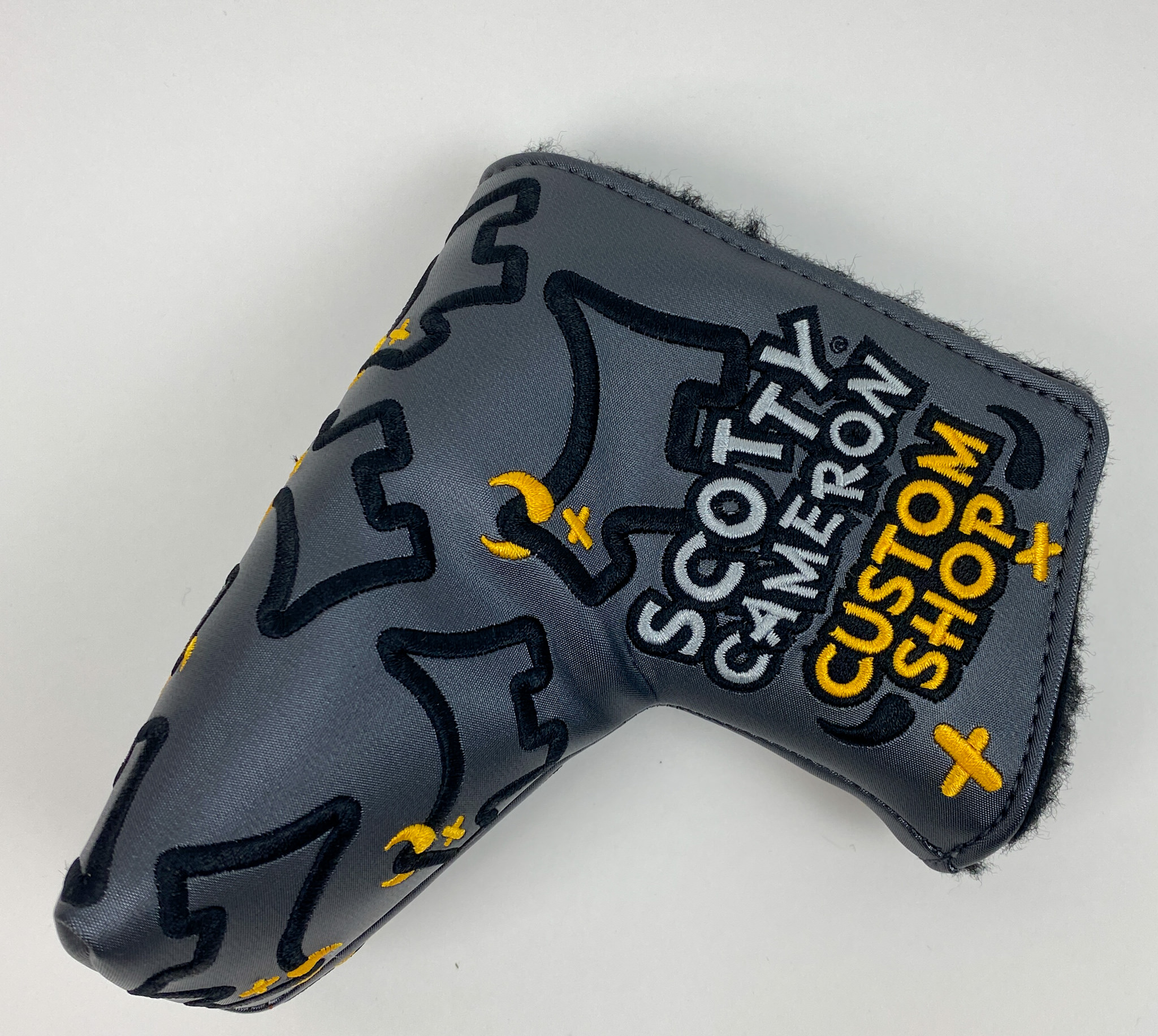 Scotty Cameron Custom Shop junk yard dog head cover - Scotty Cameron