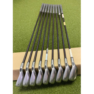 Callaway Big Bertha 2004 Irons 4-10/PW/SW GEMS Ladies Graphite Golf Club Set