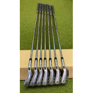 Used Right Handed Callaway RAZR X Irons 4-PW Uniflex Steel Golf Club Set