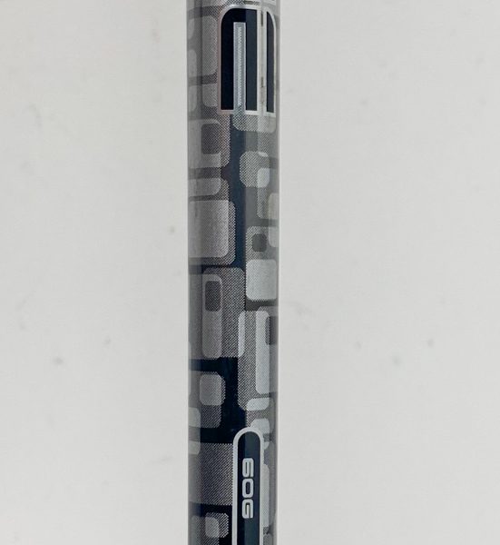 Used Mitsubishi Rayon Kuro Kage 60g X-Stiff Driver Shaft Titleist Tip