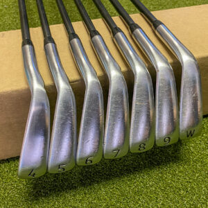 RH PXG 0311XF Forged Gen 2 Irons 4-PW TGI 70g Regular Graphite Golf Club Set
