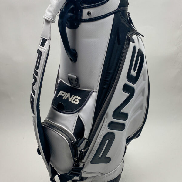 Ping Golf Staff Bag 6-Way Divided White Strap & Rainhood Embroidered Bill Lunde