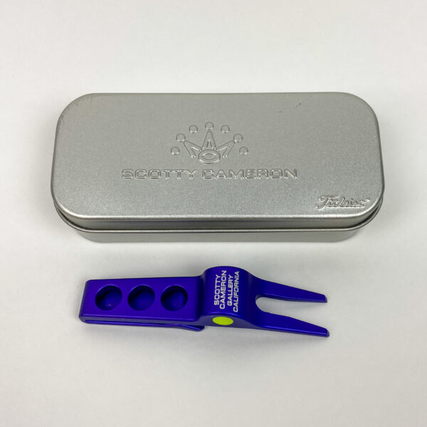 Outil à Pivot Scotty Cameron SC Geo Crown – Édition Limitée Gris/or