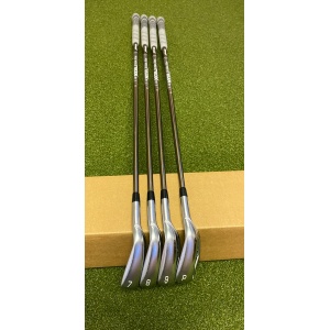 Mizuno JPX 900 Hot Metal Irons 7-PW recoil 95 F3 Regular Flex Graphite Golf Set