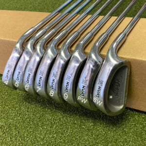 Used Right Handed Lynx Parallax Irons 4-PW,SW  Ladies Flex Steel Golf Club Set