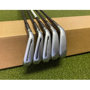 Used RH TaylorMade SpeedBlade Irons 5-9 45g Ladies Flex Graphite Golf Club Set