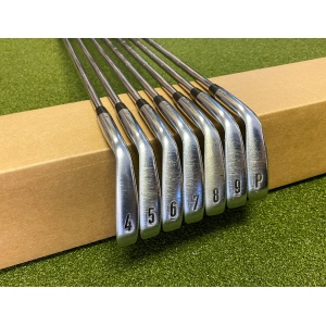 Used RH Callaway X-Forged '18 Irons 4-PW S300 Stiff Flex Steel Golf Club Set