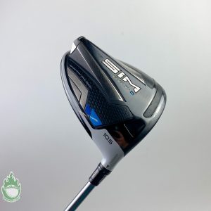 Used RH TaylorMade SIM MAX D Driver 10.5* Helium 5F3 Regular Graphite Golf Club