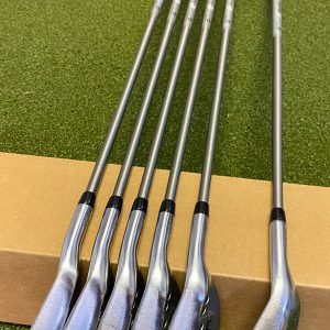 Used RH PXG 0311XP Gen 3 Forged Irons 7-PW/GW/SW i70 Regular Graphite Golf Set