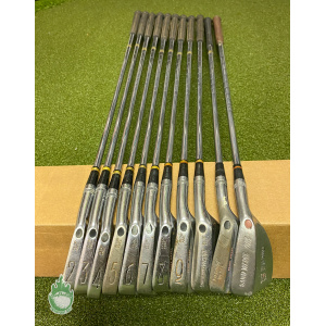 Wilson Staff Dyna-Powered Fluid Feel Irons 2-PW/TDW/SW Regular Steel Golf Set