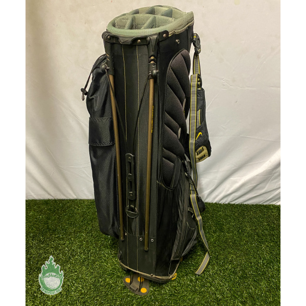nike sasquatch tour stand bag