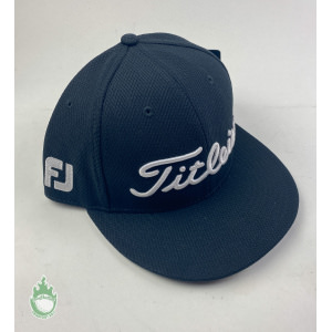 Titleist Pro V1 Hat Tour Flatbill Snapback Performance Golf Black White Letter