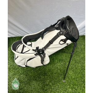 Used Vessel VLX Golf White Stand Bag w/ Backpack Straps