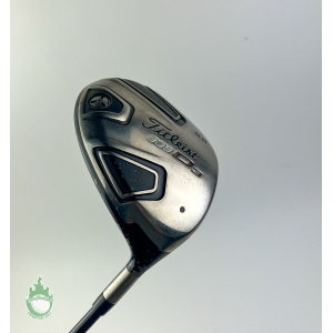 Used Right Handed Titleist 909 D3 Driver 9.5* Stiff Flex Graphite Golf Club