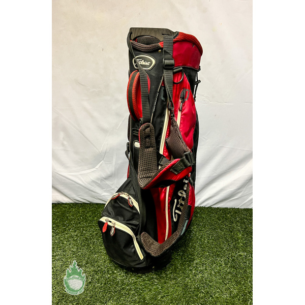Used Titleist Golf Cart/Carry Stand Bag 7-Way Divided Black & Red Dual Straps