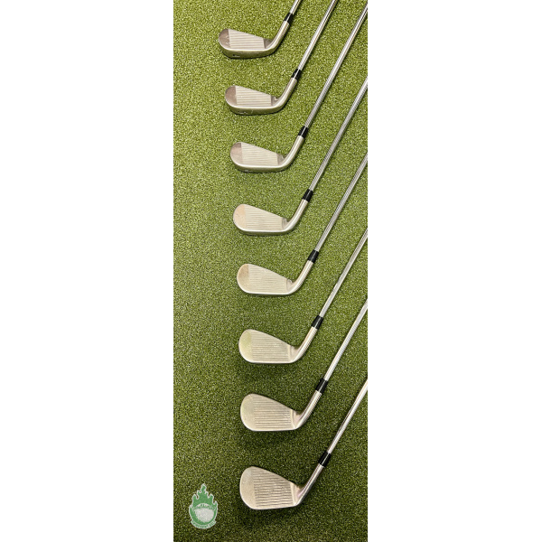 Set De Fers Titleist T300 M, 5-PW + 48°, AMT Rouge R300, +1/2, Main Droite