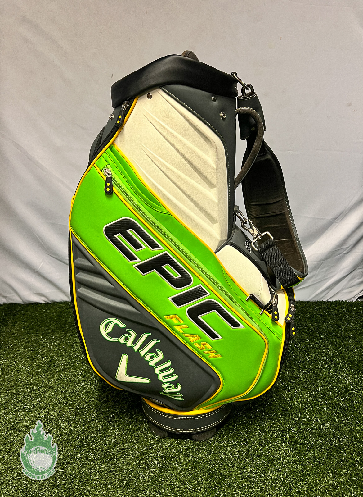Callaway EPIC FLASH ゴルフバッグ Amazon.com : Callaway Golf 2019 Epic Flash Staff Stand Bag