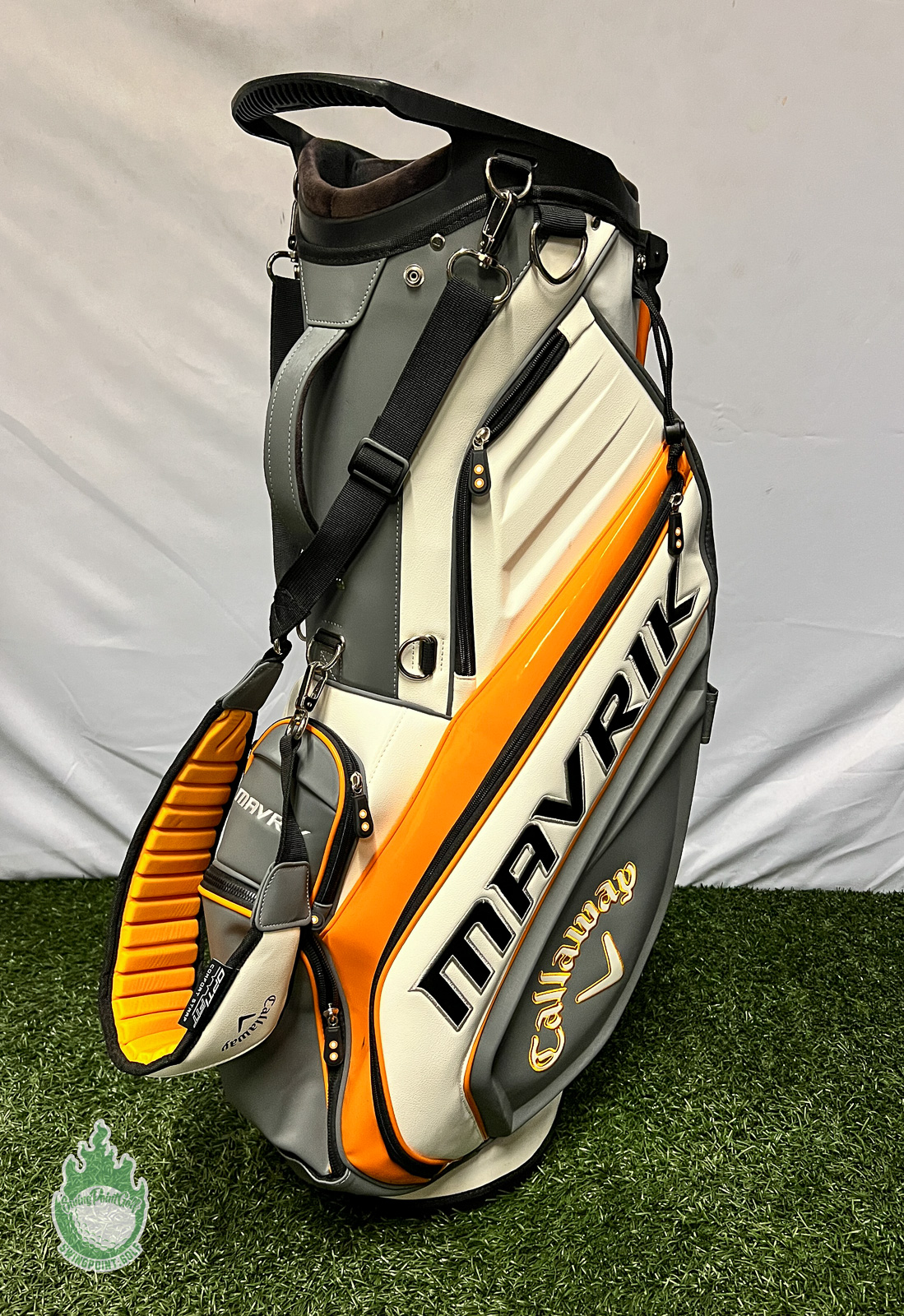 Used Callaway Mavrik Mini Stand Golf Cart Carry Bag 5-Way White