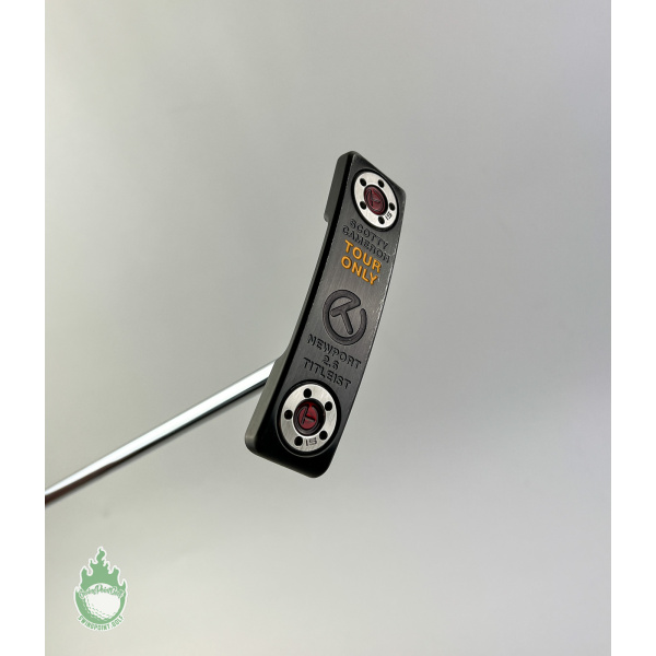 Scotty Cameron Tour Only Newport 2.6 Center Shaft 34.5″ Circle T