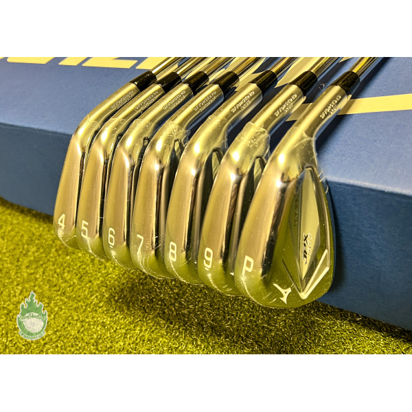 New RH Mizuno JPX 923 Forged Irons 4-PW DG 105g Stiff Flex Steel Golf Set