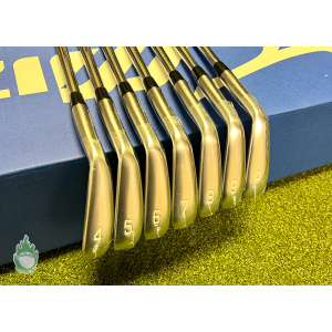 New RH Mizuno JPX 923 Forged Irons 4-PW DG 105g Stiff Flex Steel Golf Set