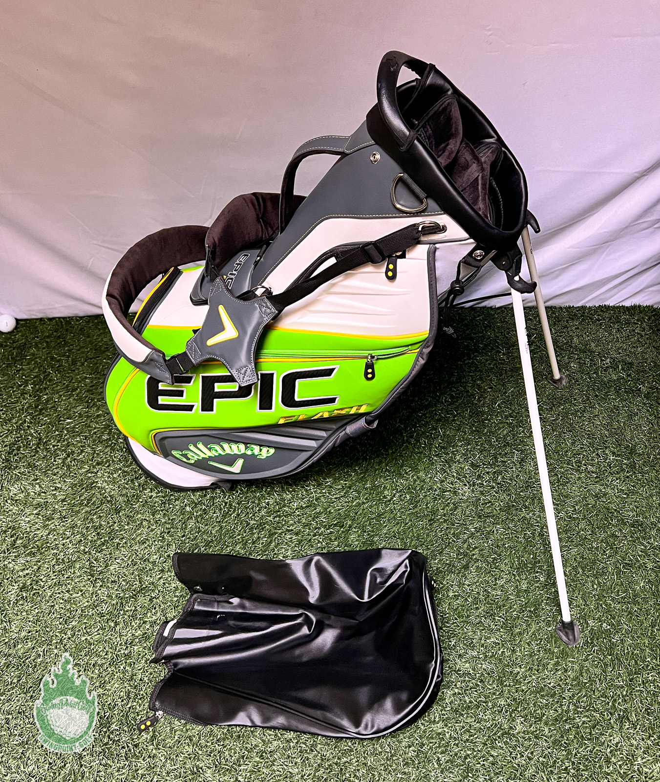 Callaway EPIC FLASH ゴルフバッグ Amazon.com : Callaway Golf 2019 Epic Flash Staff Cart Bag