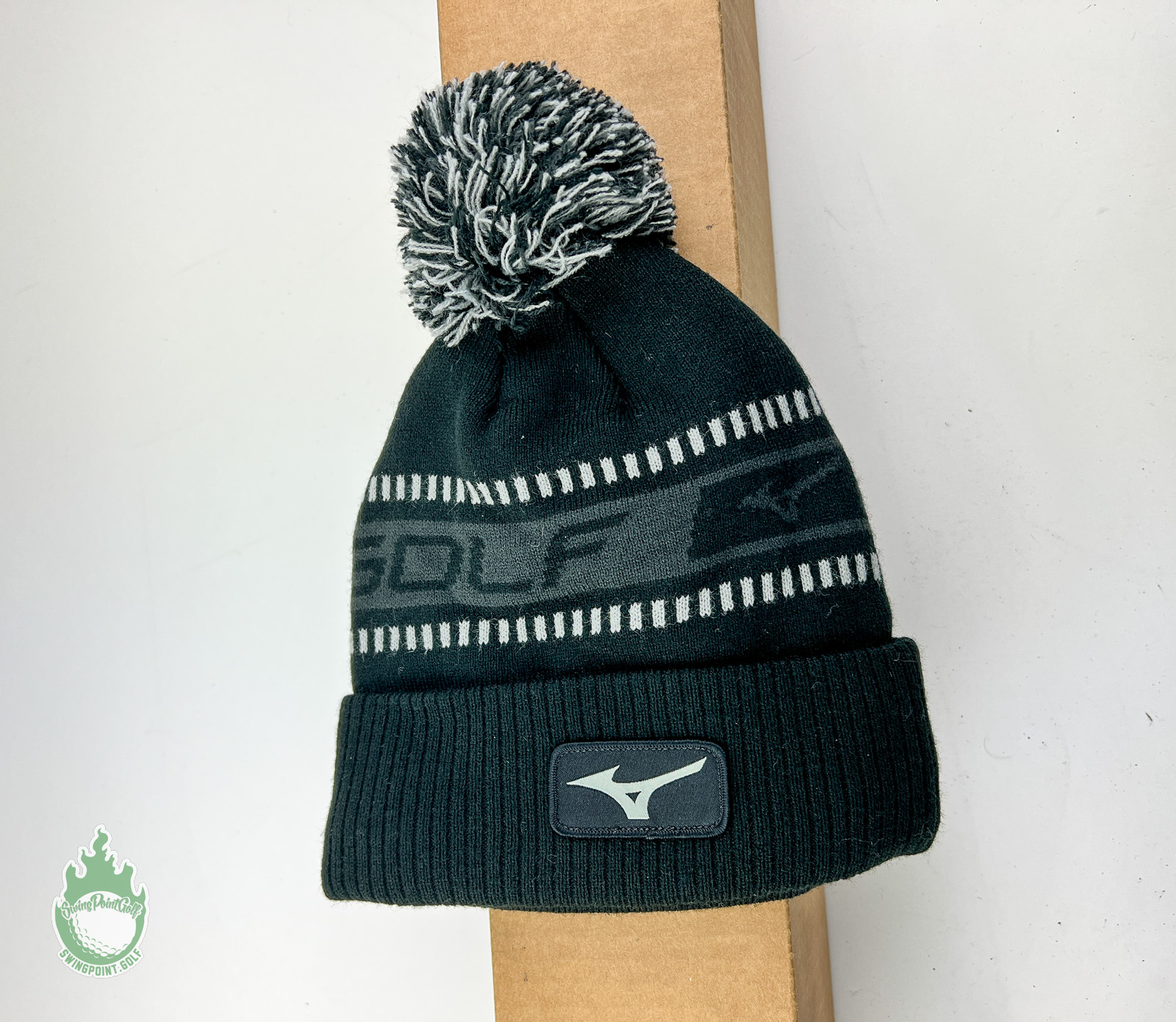 New w/ Tags Mizuno Tour Knit Pom Winter Hat Beanie Black Fleece