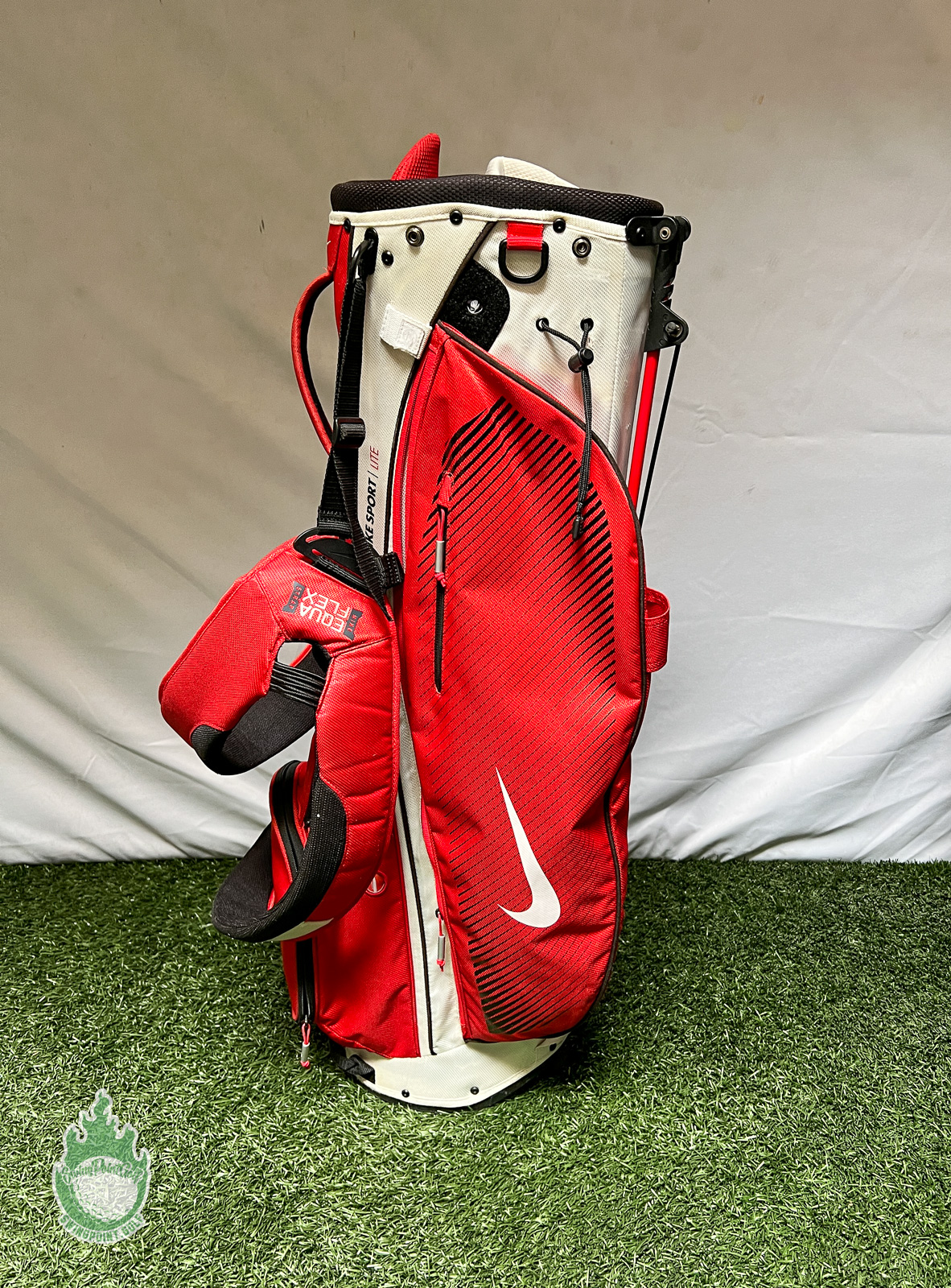 nike sport lite stand bag white