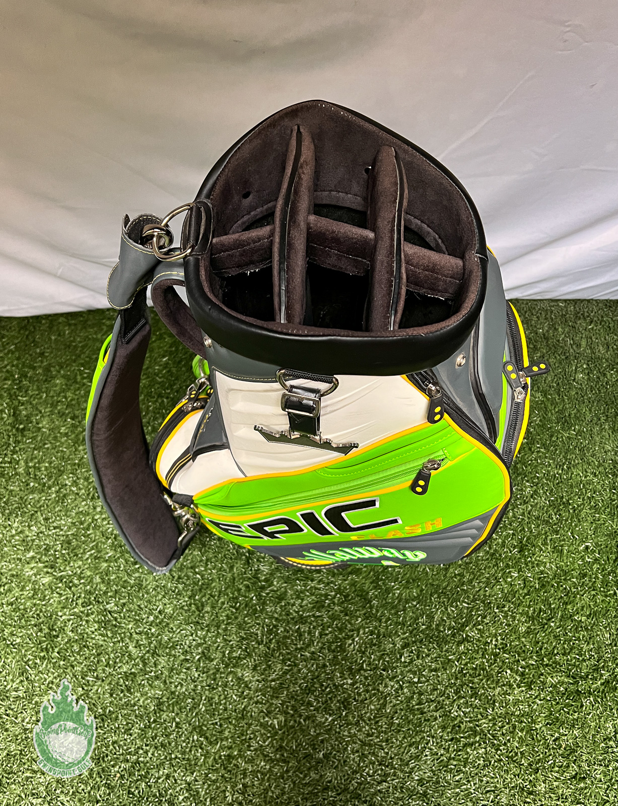 Used Callaway Epic Flash Tour Staff Golf Carry Bag White/Green