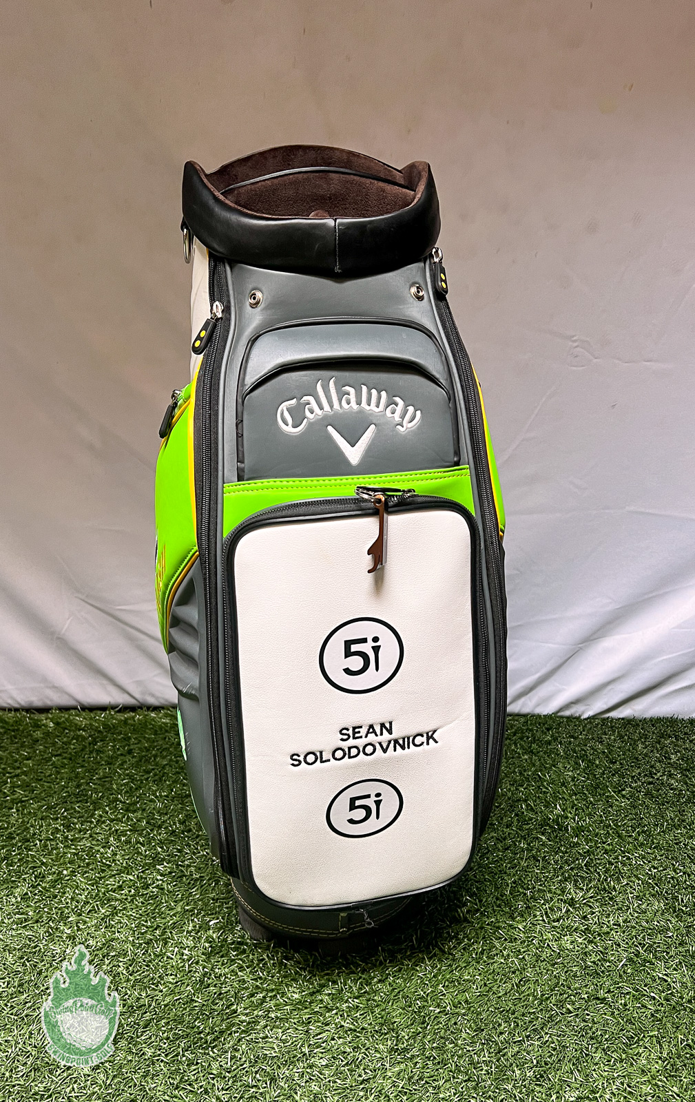 Callaway Epic Flash キャディバッグ Callaway Golf Epic Flash Staff Bag - Golfballs.com