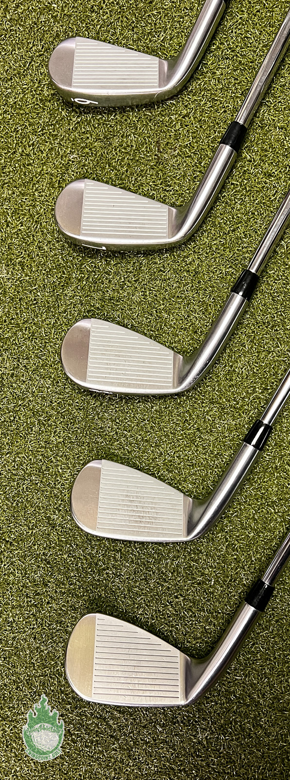 Set De Fers Titleist T100 2023 4-PW Avec Shafts AMT White S300 - Excellent état