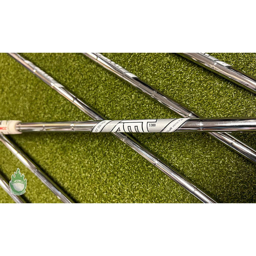 Set De Fers Titleist T100 2023 - 4 à PW - Shafts AMT Tour White S300 - Occasion Bon état