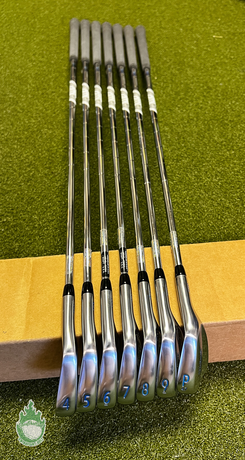 Used Titleist 620 CB/MB Forged Irons 4-PW AMT White S200