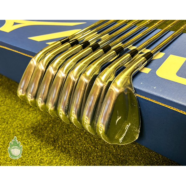 New Mizuno Pro 245 Forged Irons 4-PW/GW DG MID S300 115g Stiff