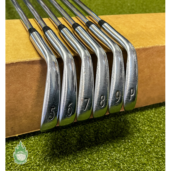 Used RH Titleist 718 AP2 Forged Irons 5-PW Tour White S300 Used RH Titleist 718 AP2 Forged Irons 5-PW Tour White S300