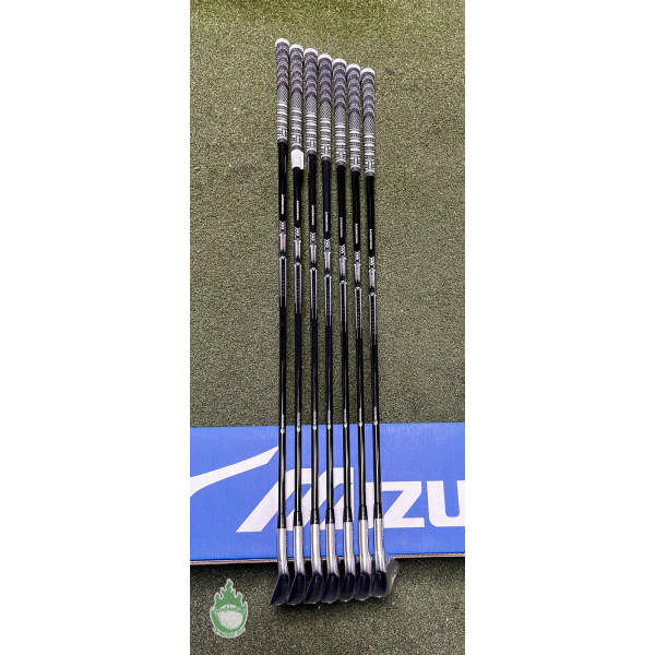 New RH Mizuno JPX 925 Forged Irons 4-PW MMT 85g Stiff
